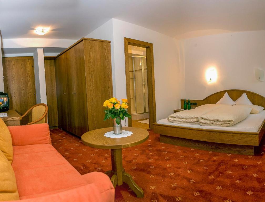 Pension Pichler Leutasch Room photo